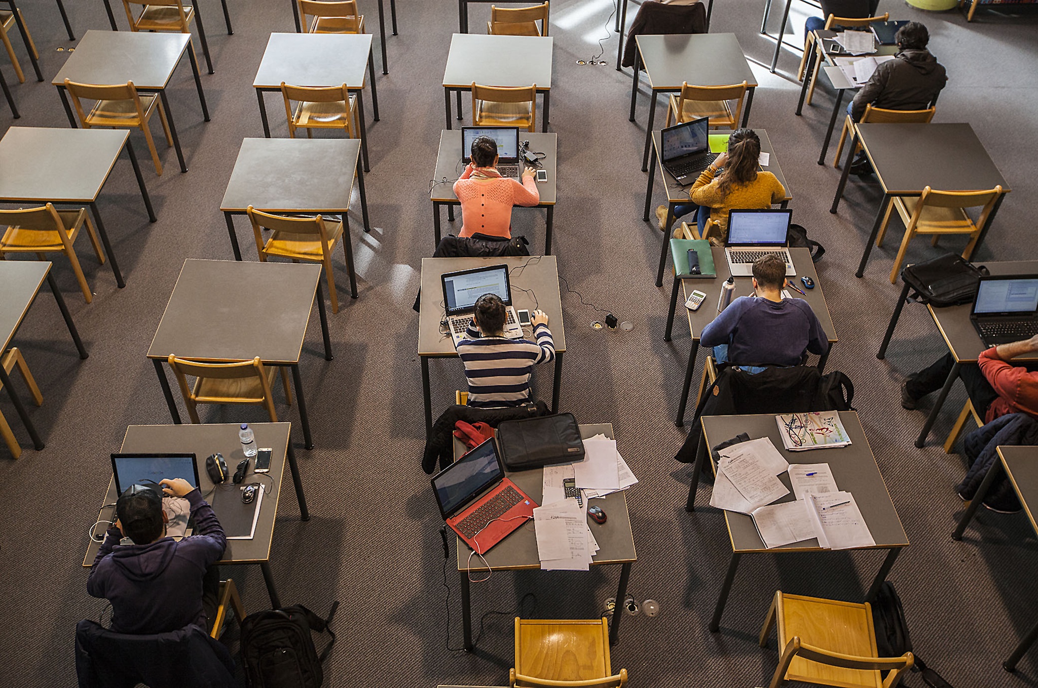Matriculados no superior desceram pela primeira vez no ano passado